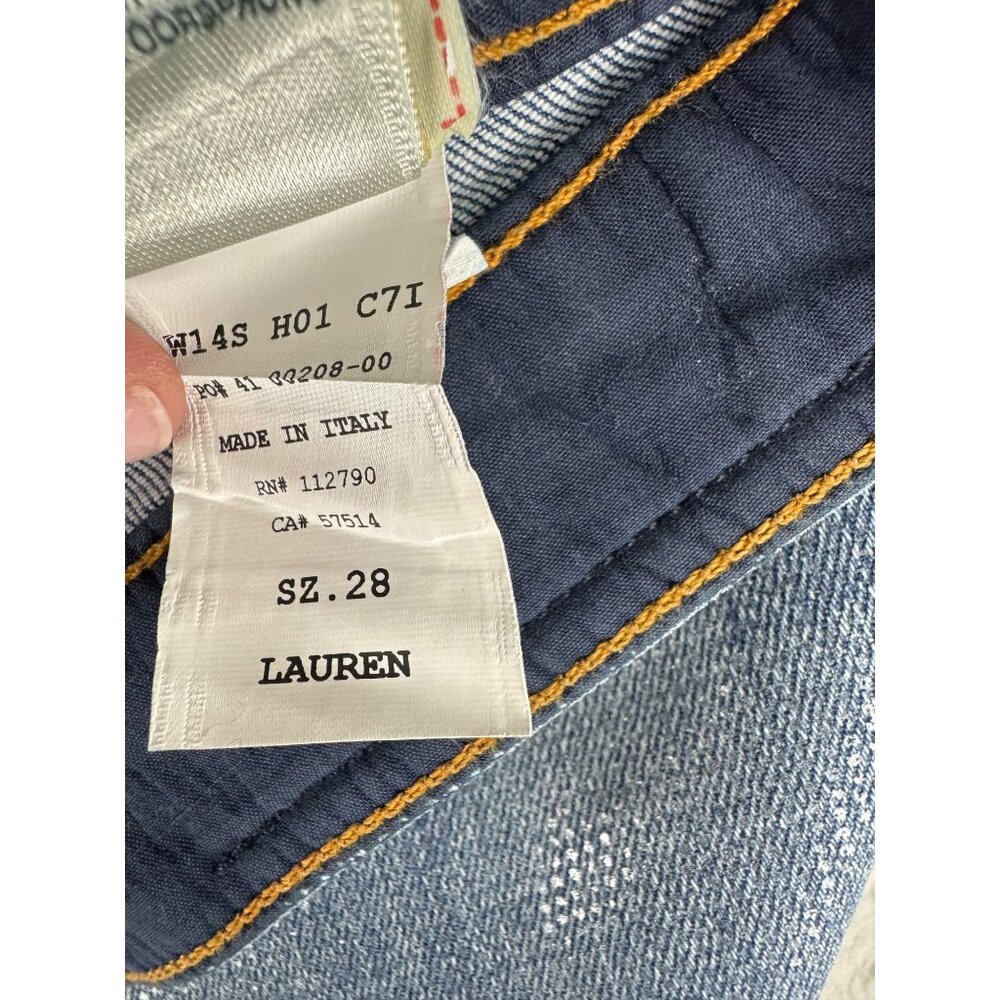 True Religion Womens Lauren Denim Shorts Size 28 Distressed Look Made In Italy N - Picture 7 of 16